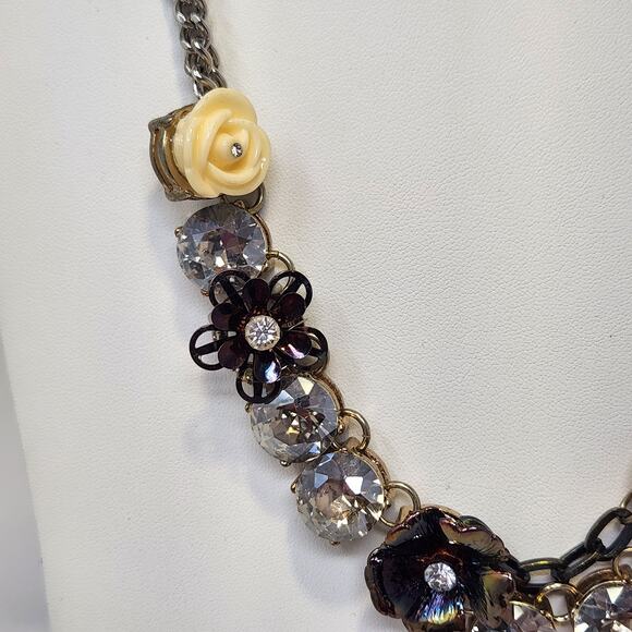 LOFT Flower Rhinestone Multi Tone Statement Chain Necklace Adjustable Chunky - Picture 4 of 8